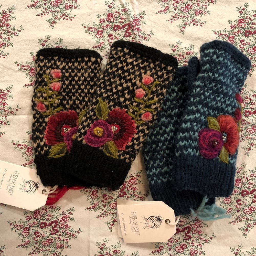 Heirloom Roses Handwarmers